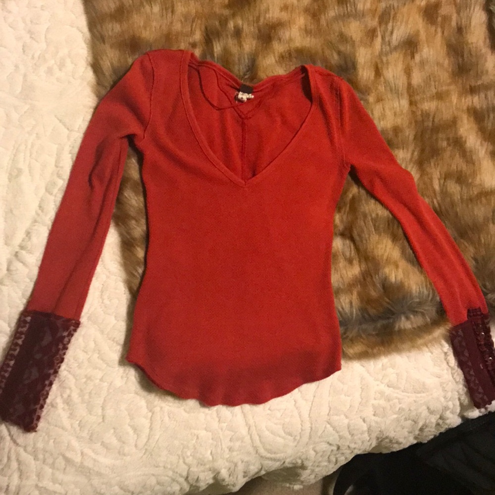 🌟FREE PEOPLE artist cuff long sleeve🌟